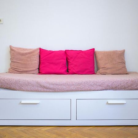 זאגרב Apartment Luna מראה חיצוני תמונה