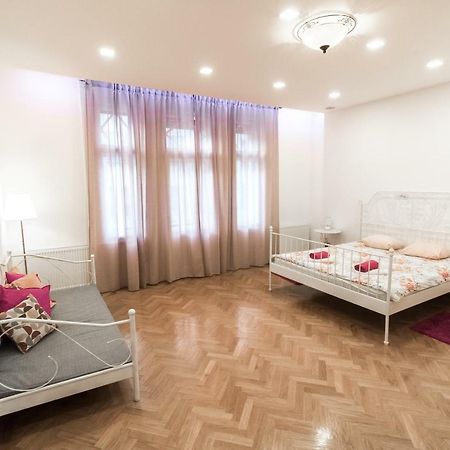 זאגרב Apartment Luna מראה חיצוני תמונה