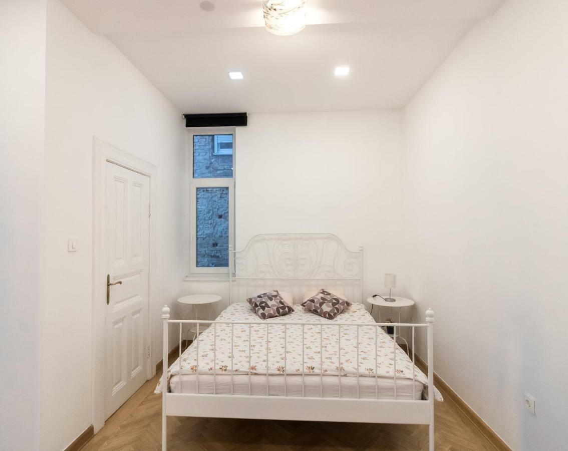 זאגרב Apartment Luna מראה חיצוני תמונה